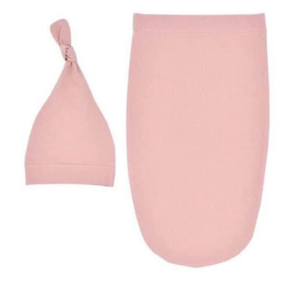 Newborn swaddle set